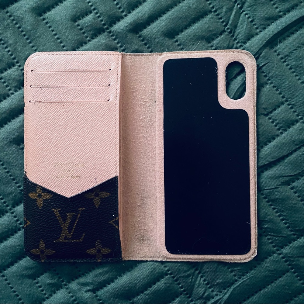 🎉🎉Genuine Louis Vuitton XR phone case **Authentic leather**🎉🎉 - Picture 7 of 7